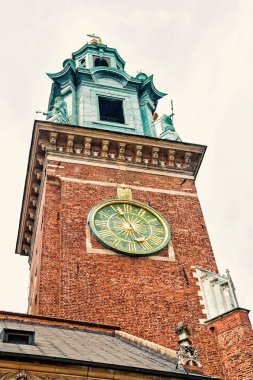 Krakow, Polonya saatli kule