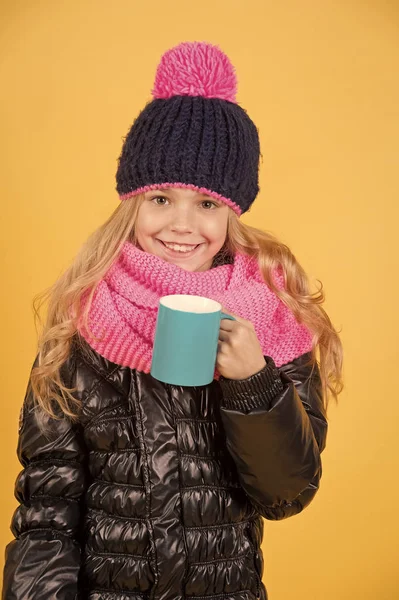 Bebida quente em tempo frio — Fotografia de Stock