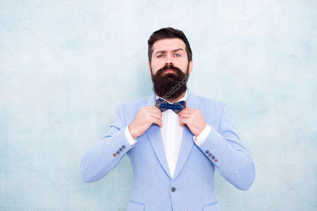 Man bearded hipster formal suit with bow tie. Wedding fashion. Formal style perfect outfit. Impeccable groom. Tips for dealing pre wedding anxiety. Tips for grooms. How to beat nerves on wedding day