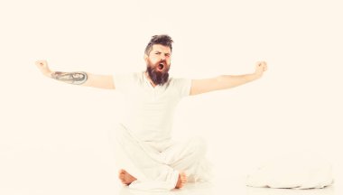 Germe, Uykulu, esneme yüz uyan adamla.