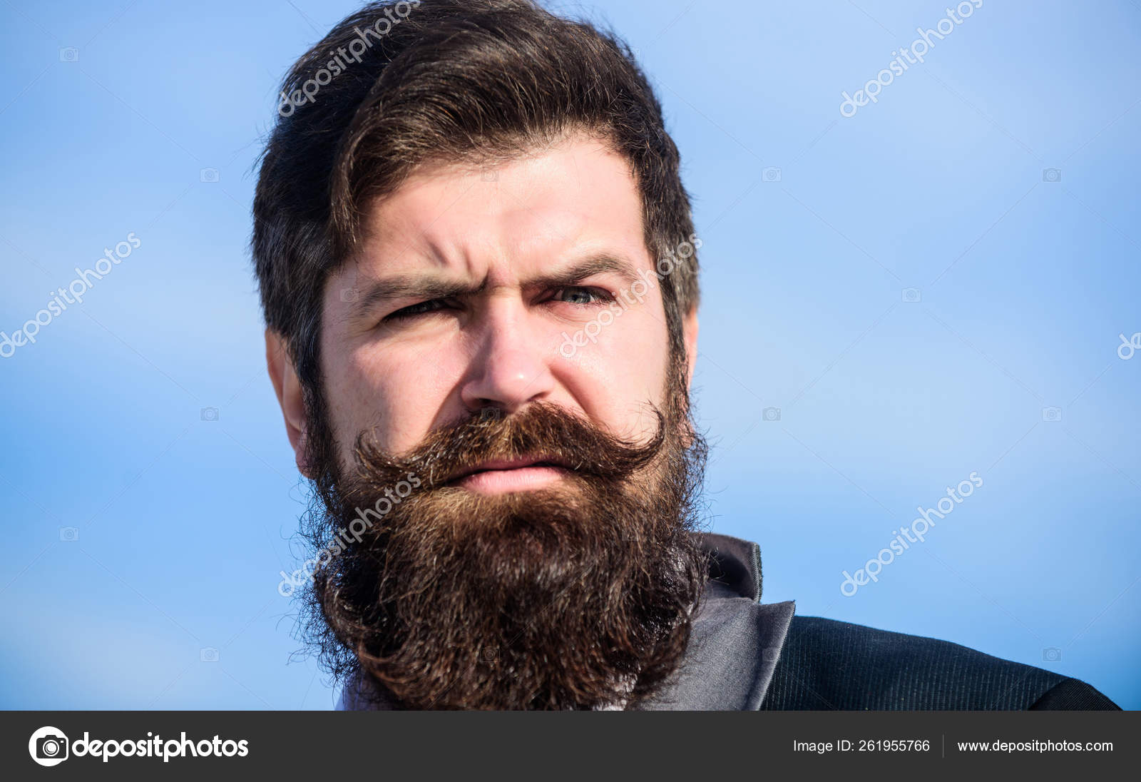 Invest In Stylish Appearance Grow Thick Beard Fast Man Bearded