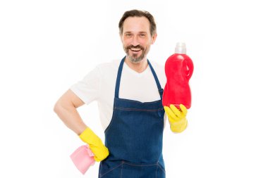 Olgun ve deneyimli. Lastik eldivenler içinde çamaşır deterjanı tutan olgun ev işçisi. Olgun erkek ev aklama ile meşgul. Olgun adam yıkamaya hazır. Yaşlı ev yardımcı