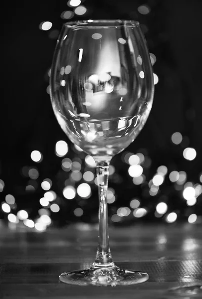 Cocktail ideas concept. Easy recipes for winter alcoholic cocktail drinks. Cocktail glass on defocused garland colorful lights. What to drink on christmas party. Alcohol cocktail for winter party — Stock Photo, Image