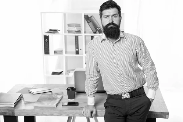 Business manager. Serious bearded man at workplace. Businessman. Office life. Bearded man in office. Confident office worker. Business office. Agile business. Businessman at work. Business owner — Stock Photo, Image