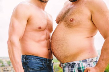 Kolay adımlarla altı paket abs içine bira göbek açın. Kilo kaybı. Spor motivasyonu. Hazır yaz vücut alın. Yağ ve altı paketleri çekici gövde karşılaştırın. Erkek çirkin şişman göbek ve güçlü altı paketleri kaslar