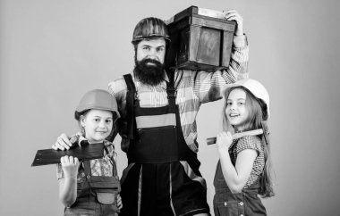 Gerçekten yaşamak istiyorum Oda oluşturun. Babası izleyin. Babası Oluşturucusu kızlar çocuklar. Kızı öğretmek. Resmi olmayan eğitim. Babalar günü. Kız babası builder yardım. Babamız usta parmakları vardır. Ev yenileme