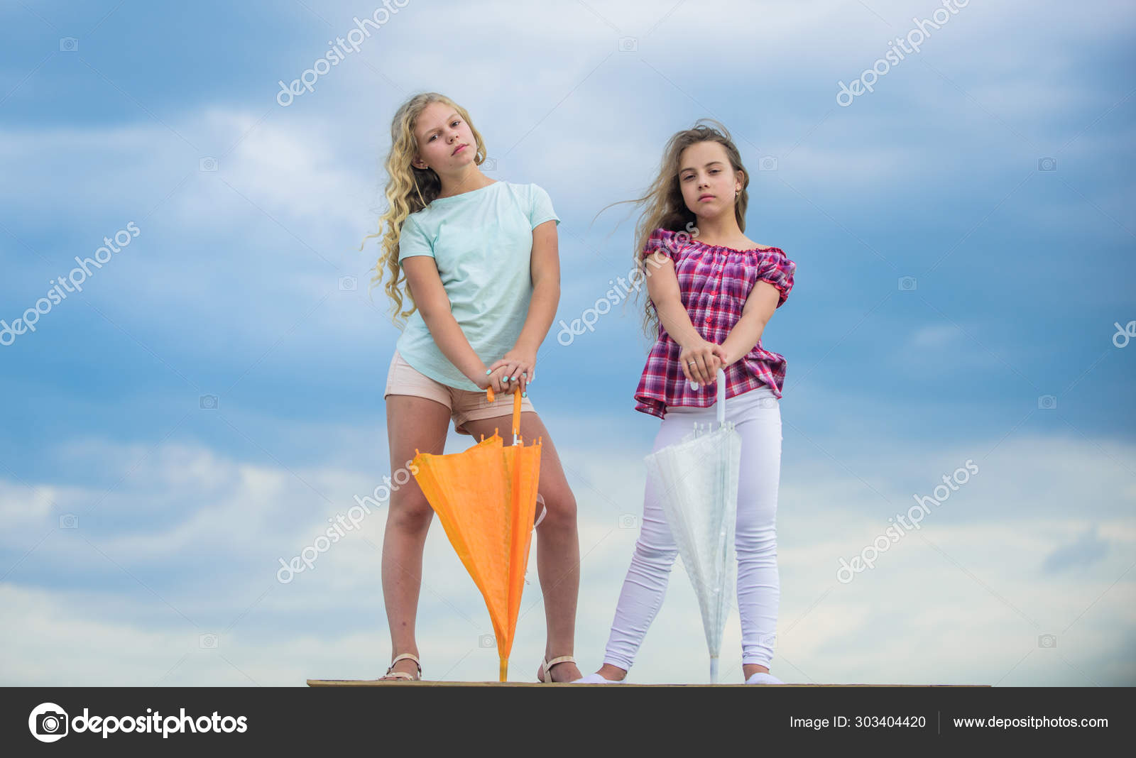 Get Ready For Any Weather Girls Friends With Umbrellas Cloudy Sky Desktop Wallpaper Free Get Wallpaper Ready For Any Weather Girls Friends With Umbrellas Cloudy Sky Desktop Wallpaper Free