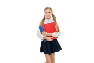 Mükemmel bir kız öğrenci. Sevimli edebiyat okuyucusu. Sevimli küçük kız öğrenci kitap İngiliz edebiyatı beyaz arka plan tutan. Yabancı dil ve edebiyat okuyan ilkokul çocuğu. Öğrenmenin keyfini çıkarın