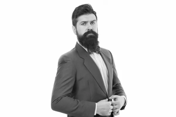 Postura confiante. Empresário ou anfitrião roupa elegante isolado branco. Homem barbudo hipster usar roupa clássica terno. Roupa formal. Cuida bem do fato. Elegância e estilo masculino. Conceito de moda — Fotografia de Stock