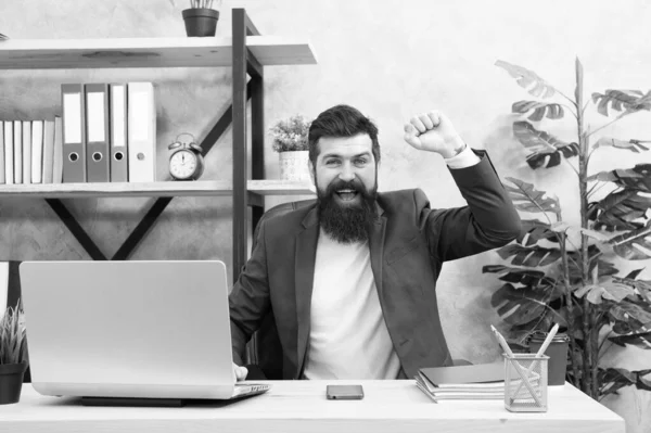 Successful job interview. Answer interview questions. Man happy bearded hr manager sit in office. Job interview concept. Tell me about yourself. Leave lasting impression. Making offer candidate — Stock Photo, Image