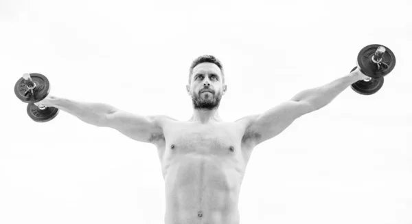 Esprit sain dans un corps sain. Homme musclé s'exerçant avec haltère. Exercice haltère. Biceps et triceps forts. Entraînement de gymnastique. Entraînement fitness sport. Concept d'entraînement. Hustle pour gagner plus de muscle — Photo