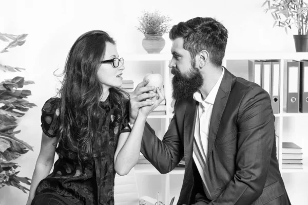 Couple coworkers relax lunch break. Share lunch with with colleague. Flirting colleagues. Bearded man and attractive woman. Man and woman conversation during lunch time. Office rumors. Office lunch — Stock Photo, Image