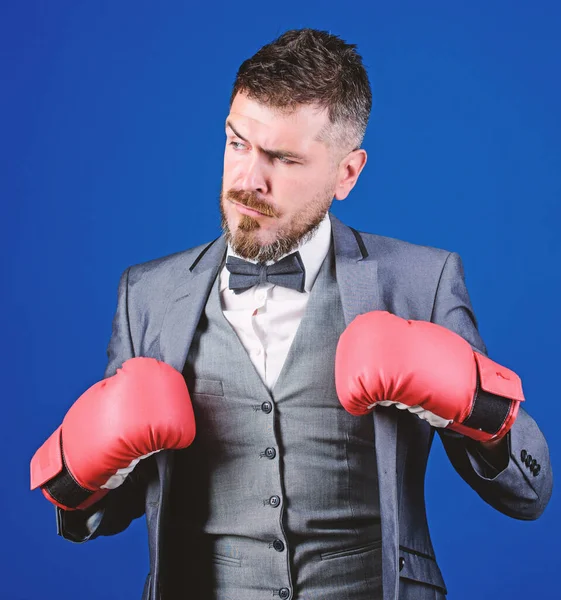 Achieve success. Tactics proven to work. Criminal defense lawyer planning out strategies. Businessman wear boxing gloves. Best criminal defense lawyer strategies. Attack and defense concept — Stock Photo, Image