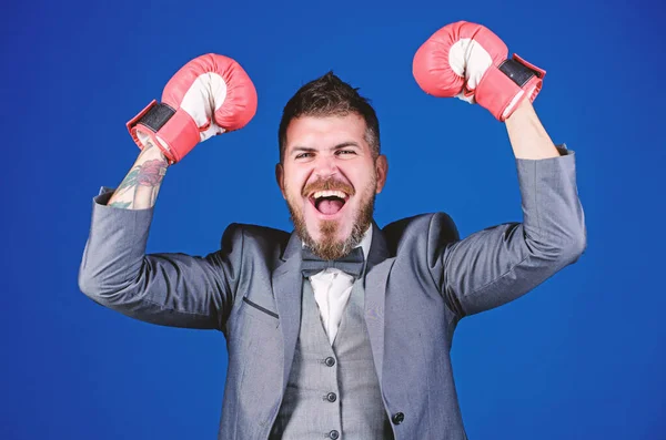 Attack and defense concept. Tactics proven to work. Achieve success. Criminal defense lawyer planning out strategies. Businessman wear boxing gloves. Best criminal defense lawyer strategies — Stock Photo, Image