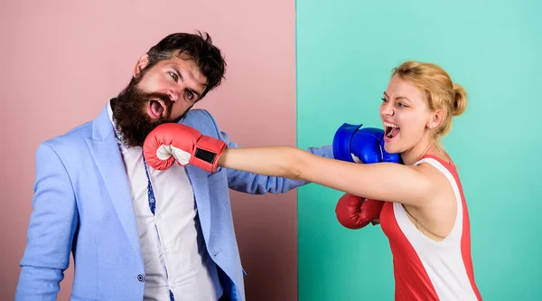 Complicated relationships. Difficult relationships. Couple in love competing boxing. Couple romantic relationships. Man and woman boxing fight. Boxers fighting gloves. Conflict concept. Family life — Stock Photo, Image