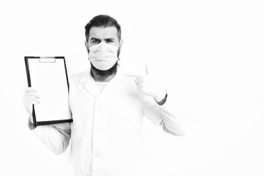 Kaba sakallı Kafkas doktor ya da lisansüstü öğrencisi