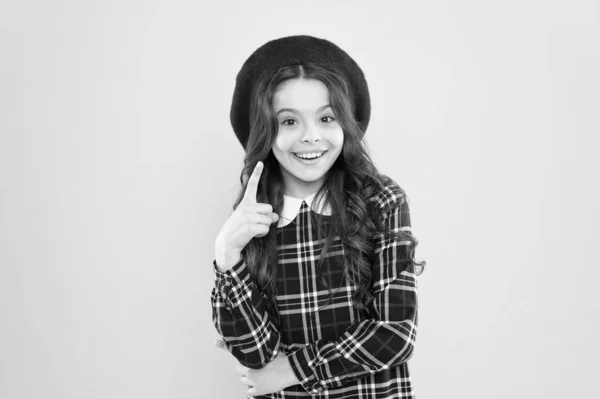 My fashion inspiration. small girl stylish look. parisian kid french beret. how to wear checkered dress. girl has long curly hair. day at hairdresser salon. happy teen girl in uniform. back to school — Stock Photo, Image