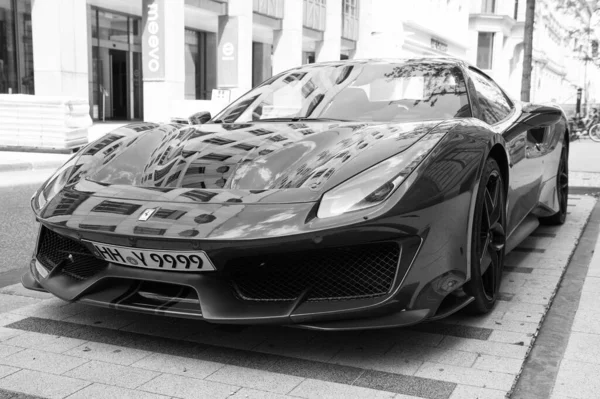 Supercar Lamborghini Huracan LP 610-4 black color parked at the street in Hamburg — Stock Photo, Image