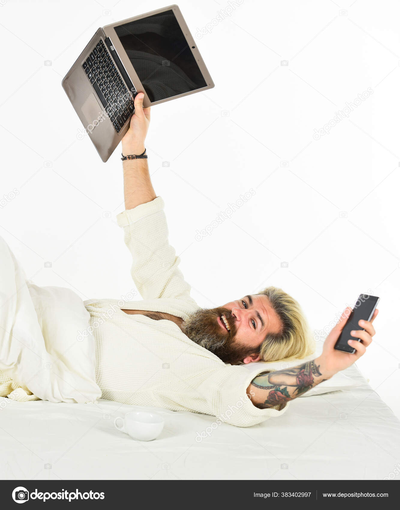 Electronic devices emit artificial blue light that can suppress release body sleep inducing