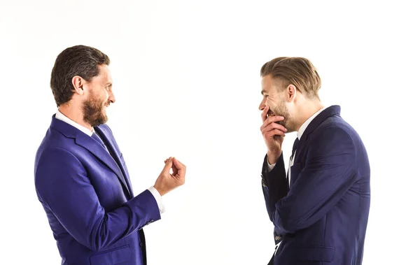 Comunicación y concepto de negocio. Hombres con trajes o socios comerciales — Foto de Stock