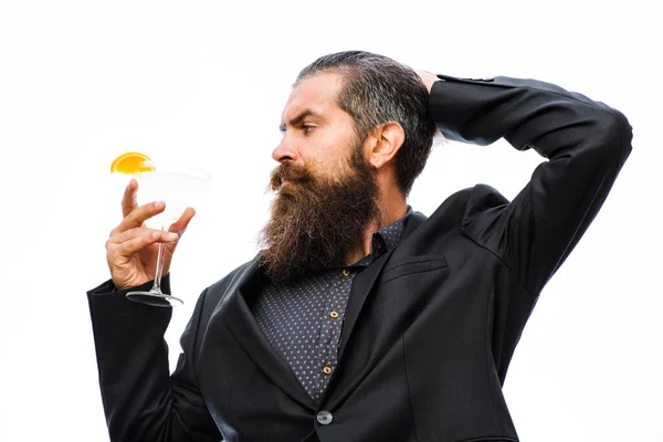 Barman con barba, cabello elegante y cara seria, aislado —  Fotos de Stock