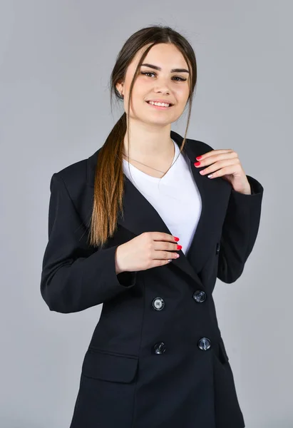 Busy working day. confident businesswoman with makeup. elegant smiling woman in jacket. trendy office worker. formal casual fashion style. beautiful woman has stylish hair. girl follow dress code — Stock Photo, Image