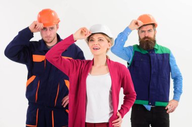 İnşaatçı, mühendis, işçi, tamirci arkadaş canlısı takım olarak..