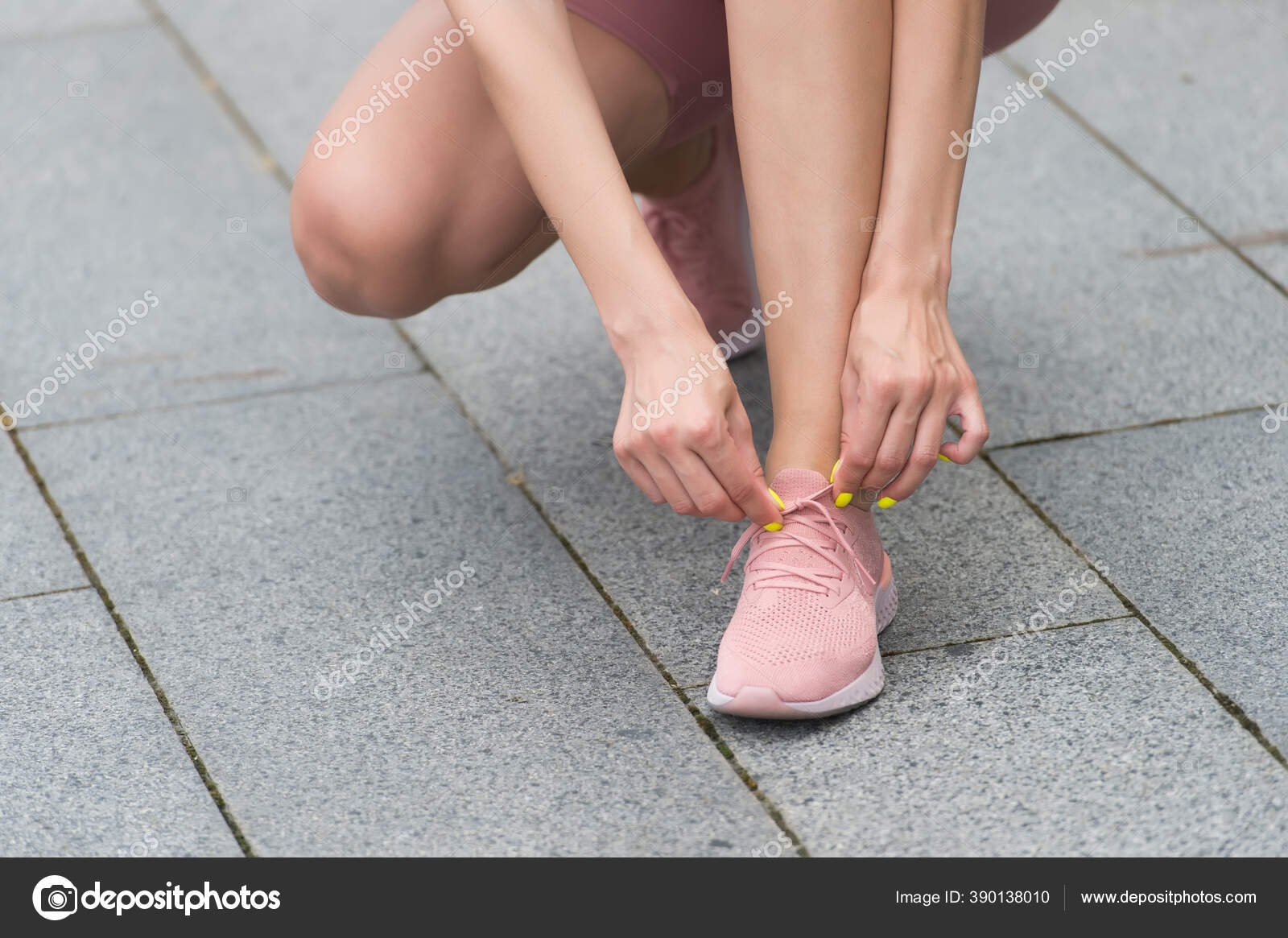 Comodidad y estilo equilibrio. Zapato deportivo de encaje de femeninas. Atar Zapato de