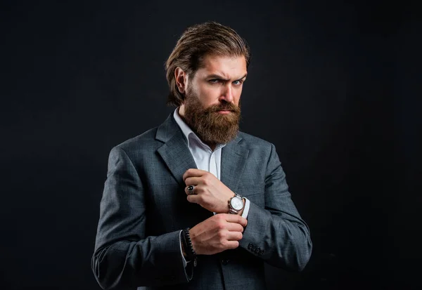 Menswear clothes. stylish successful man in suit posing. business man wear suit. official office lifestyle. bearded man. handsome and successful man in expensive suit. He in shirt with hand watch — Stock Photo, Image