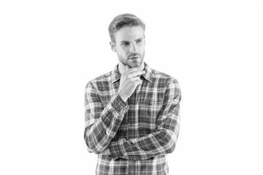 Tıraşsız ve bozulmamış. Tıraşsız adam beyazda izole edilmiş. Tıraşsız yüzlü yakışıklı bir adam. Ekose gömlekli bekar. Berber dükkanı. Kuaför salonu. Erkek bakım alışkanlığı. Moda ve tarz. Sakalı traşsız.