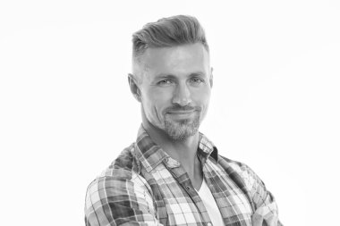 Saçına özen gösteriyorum. Tıraşsız yüzlü yakışıklı bir adam. Cilt bakımı rutini. Cilt bakımı. Berber dükkanı. Erkekler bakım ve bakım yapıyor. Sakalla ilgilenmek. Sakal bakımı...