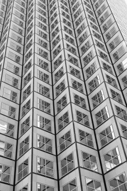 Bakış açısıyla. Perspektifli uzun gökdelen. Bakış açısı. Şu anki bakış açısı. Açık bir fırsat. Büyüme ve gelişme. Modern mimari. Şehir binası. İpotek gayrimenkul yatırımı