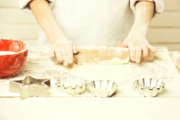 Férfi kéz szakács — Stock Fotó