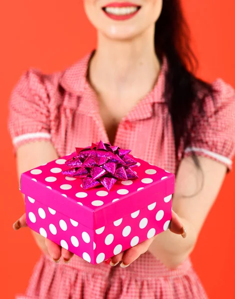 Hediye, hediye, kadınlar günü, Noel, alışveriş konsepti..