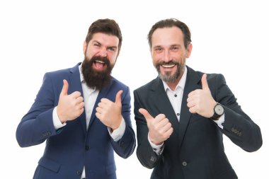 Sadece en iyisini sunuyoruz. Mutlu iş adamları ellerini kaldırır. Sakallı adamlar başparmaklarıyla gülümserler. İşaret parmağı kaldırıyorum. El işaretleri. Onaylandı