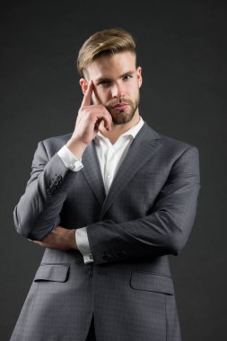 Moda, tarz, kıyafet, kıyafet yönetmeliği