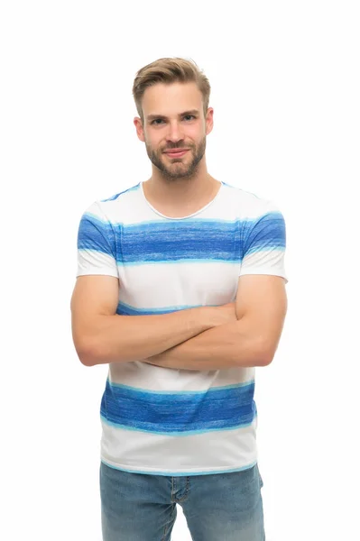 Casual styled man med orakat ansikte med borst och preparerat hår isolerad på vit bakgrund, manligt mode — Stockfoto