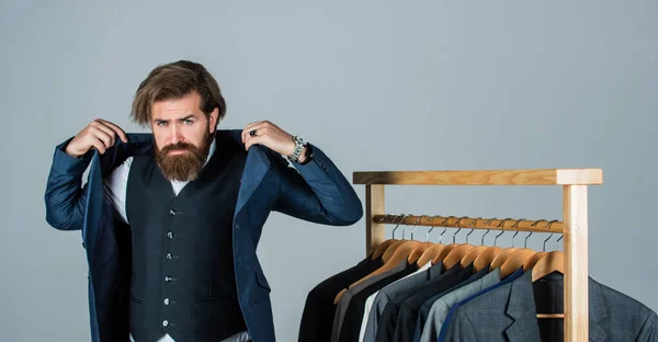 Bearded man collector vintage clothes showing formal suit, perfect fit concept — Stock Photo, Image