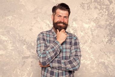 Karizma konsepti. En iyi sakal şekli yüz kılları. Sakallı hippi vahşi adam. Güzel sakal ayırt edilebilir bir tarz. O coşkulu profesyonellik ve erkeklik. Yüz kıllarıyla ilgileniyordum. Saç bakımı