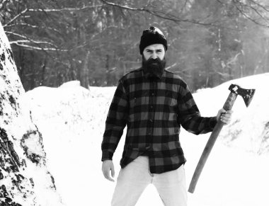 Yakışıklı ya da oduncu.