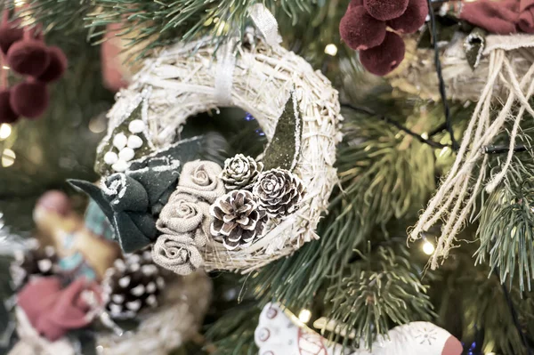 Festive christmas wreath — Stock Photo, Image