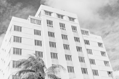 Ocean Drive Florida 'daki Miami Plajı. Art Deco mimarisi. Mimari bina. Art deco. Mimari bölge Art Deco. Miami sahilinin modern binası. Okyanus yolculuğu. Deko biçimi.