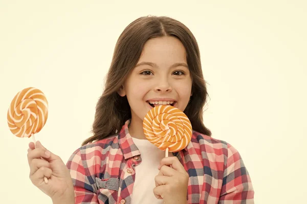 Impressionnant Fait Sucre Nutrition Fille Enfant Souriant Tient Sucette Bonbons Une Fille Avec Une Sucette A Impressionnant Fait Sucre Nutrition Fille Enfant Souriant Tient Sucette Bonbons Une Fille Avec Une Sucette A