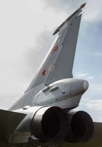 Хвіст Літака Турбіни Небі — стокове фото