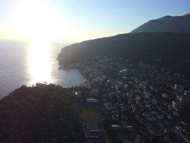 Güzel bir plaj havadan görünümü