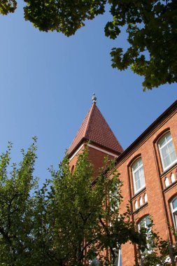 Kaliningrad, Kaliningrad Bölgesi / Rusya - 09.26.2019: Rusya Federasyonu Merkez Bankası Merkez Müdürlüğü Kulesi