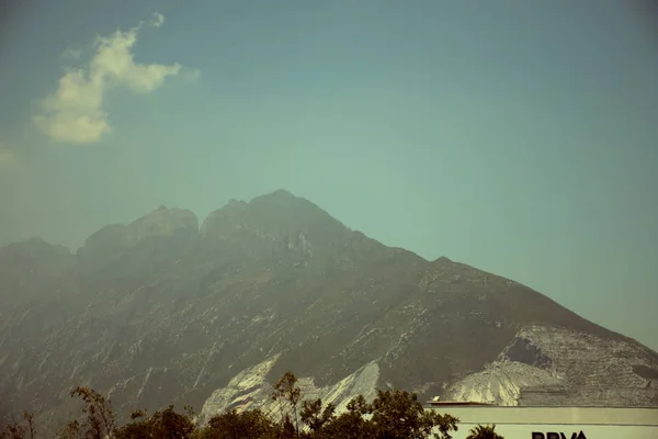 Veduta delle montagne di Monterrey — Foto Stock