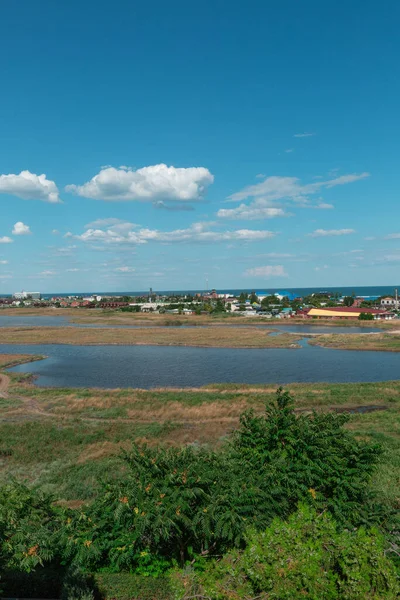 Vue Aérienne Sur Lac Dans Ville Sur Fond Ciel Bleu — Photo