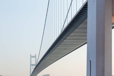 Altın Kapı Köprüsü Çin 'de gündüz çekimleri