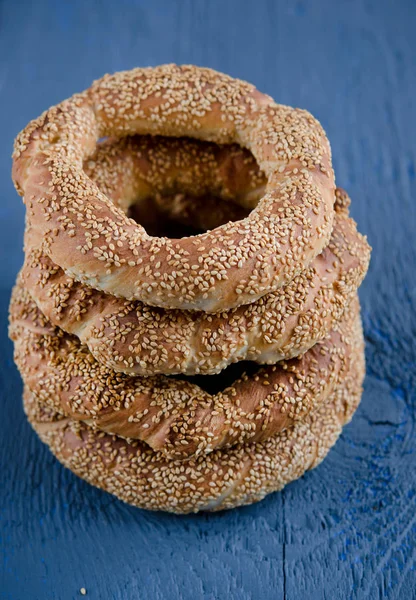 Bagels Sesame Seeds Blue Wooden Table — Stock Photo, Image